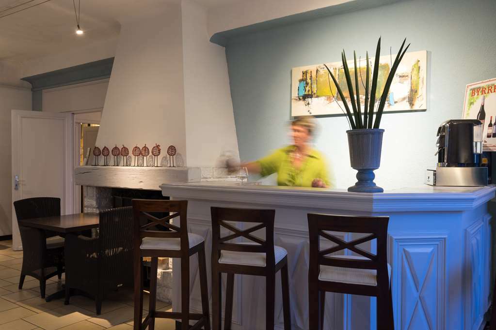 Hotel The Originals Perpignan Sud Le Grillon D'Or Le Boulou Restaurang bild